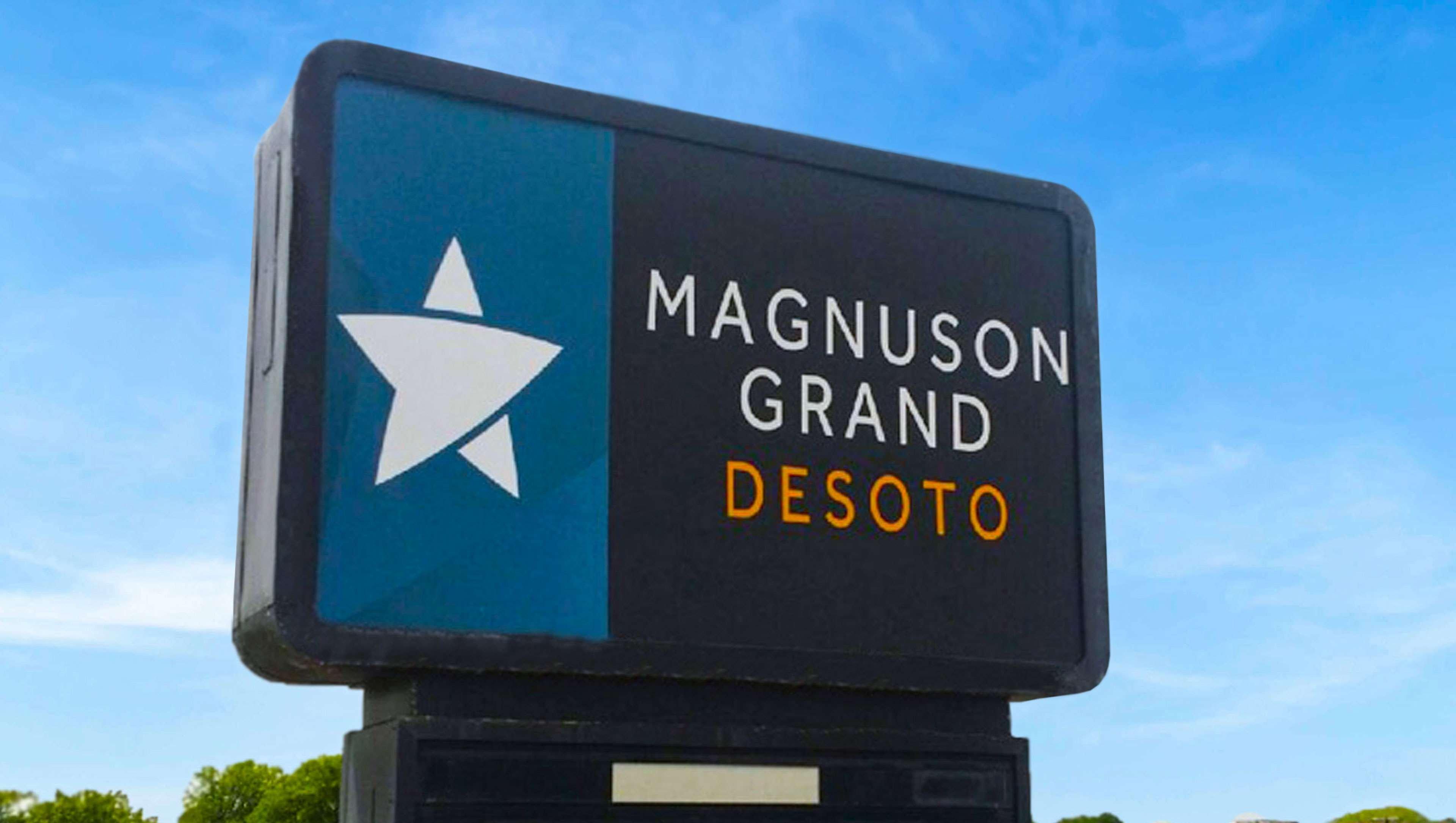 Magnuson Grand Desoto Ξενοδοχείο Εξωτερικό φωτογραφία